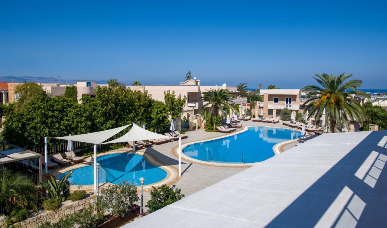 Isida Hotel Agia Marina Exterior foto