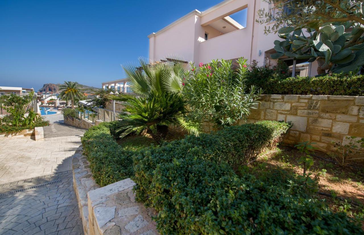 Isida Hotel Agia Marina Exterior foto